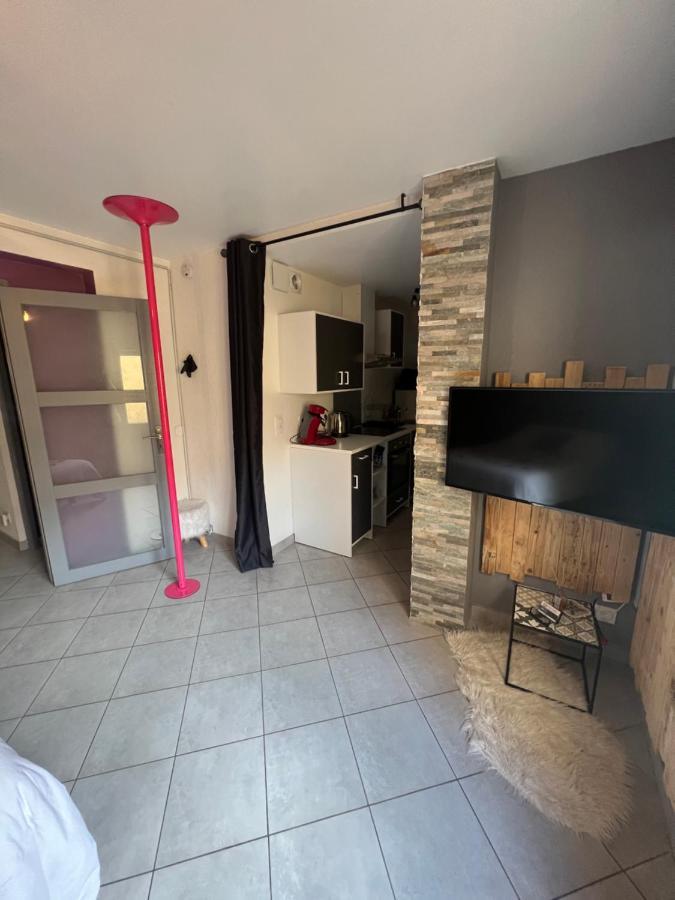 Love hôtel Romantique Sauna Et Jacuzzi Narbonne